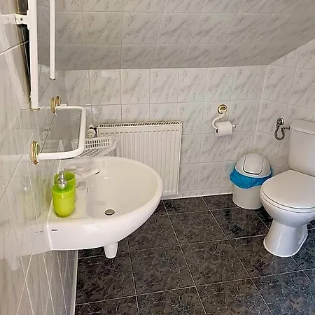 Scandia Bed & Breakfast 3*