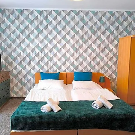 Scandia 3* دوشنيكي زدروي